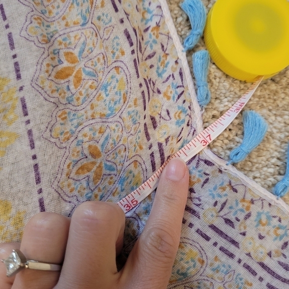 Large Women's Colorful Boho Scarf Size 37"x37" - Picture 4 of 5